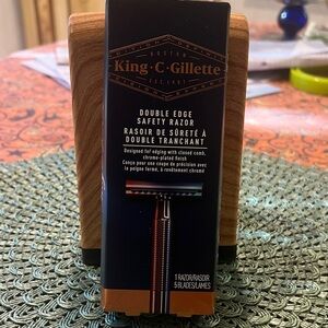 Double Edge Safety Razor - Black and Silver